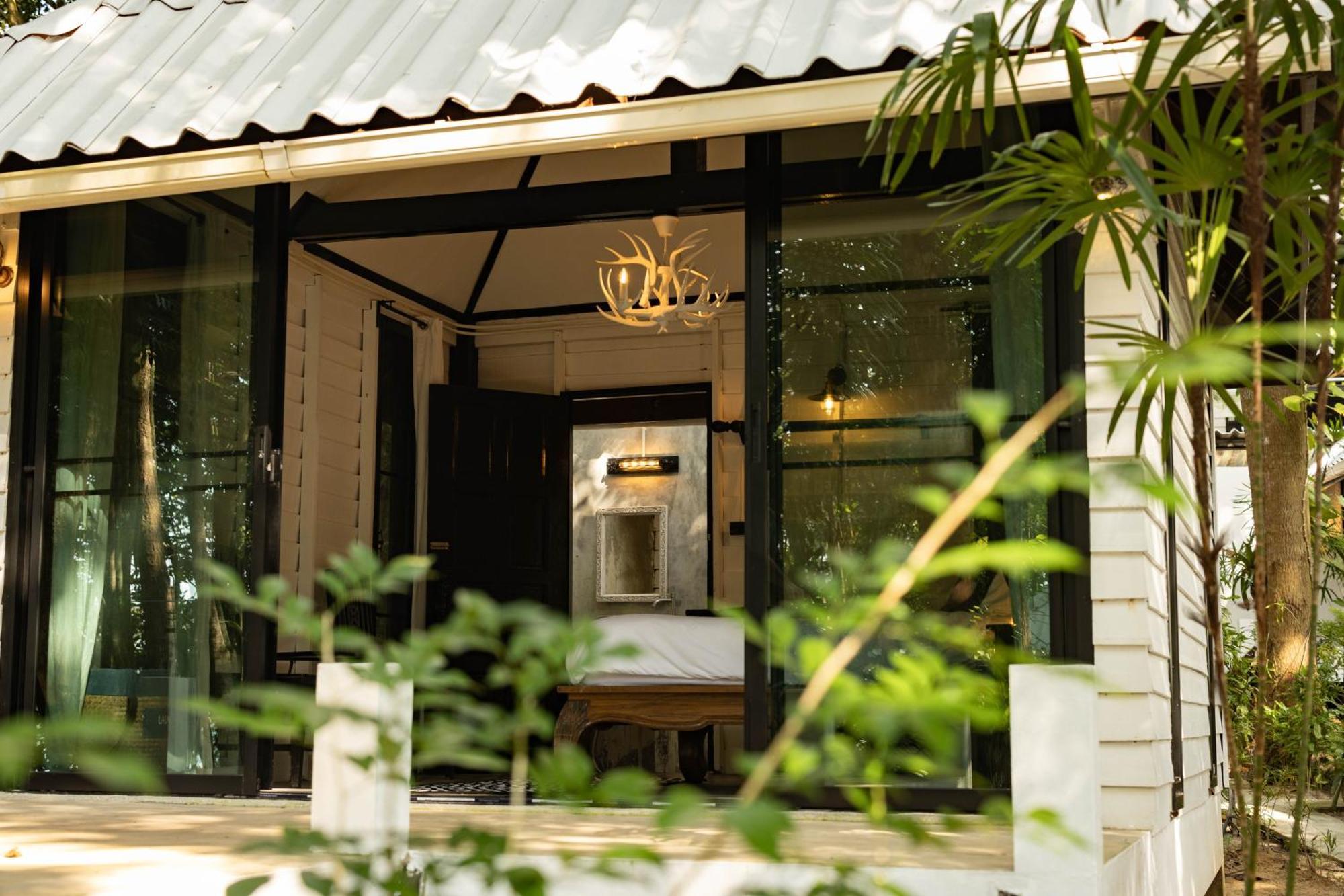 Barefoot Project Formerly Baan Klong Kleng Koh Phayam Extérieur photo
